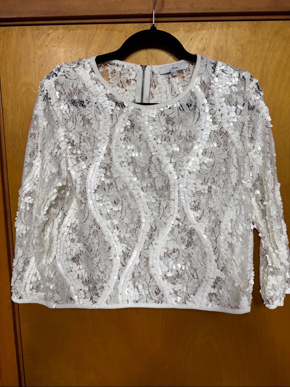 Jenn size L Large 42 White Sequined Lace Women's Top shirt Blouse